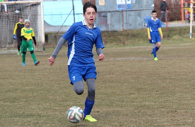 队员截然不 队员截然不